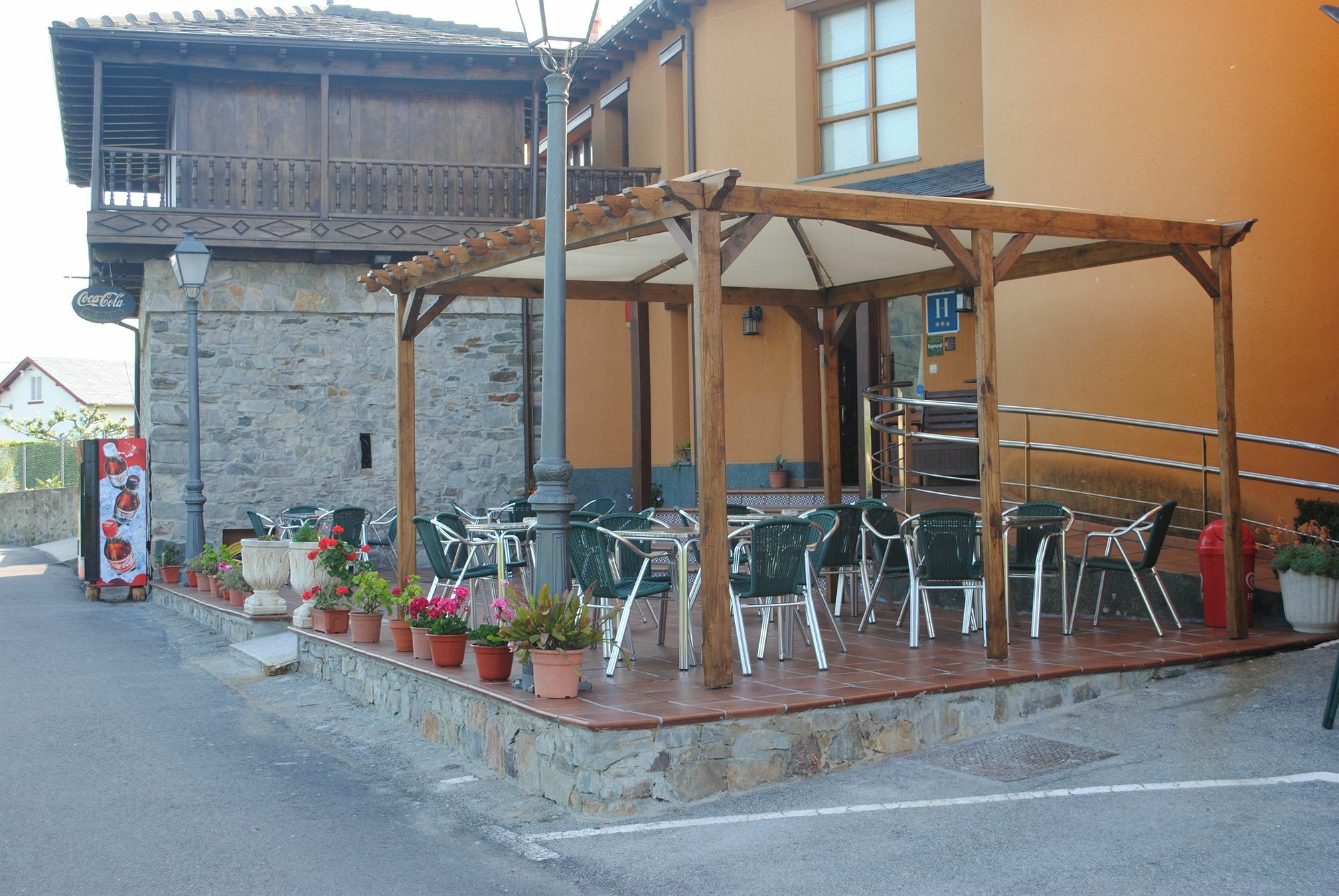 Hotel Astur Regal Cadavedo Esterno foto